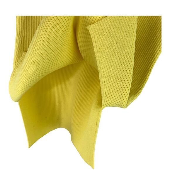 Carmen Marc Valvo Yellow Knit Top XS‎ - Picture 5 of 9